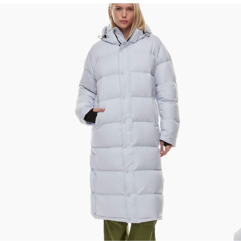 Aritzia Light Gray Hooded Puffer Coat